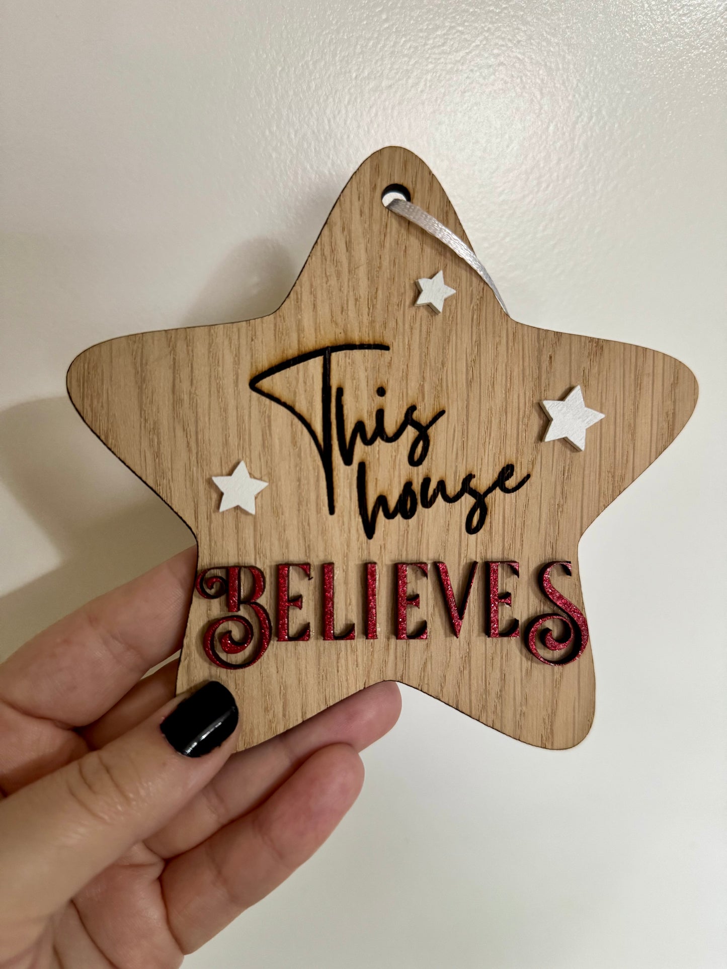 Hanging ‘believes’ decoration