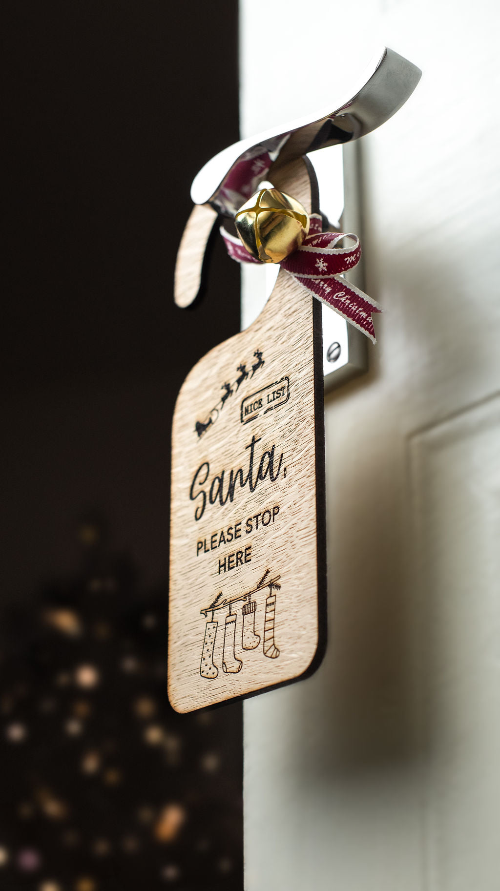 Santa please stop here door hanger